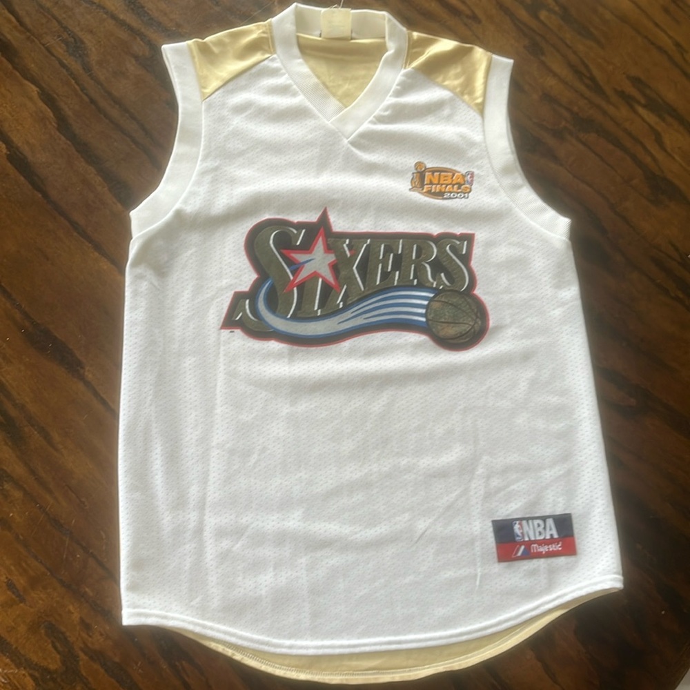 Philadelphia 76ers jersey